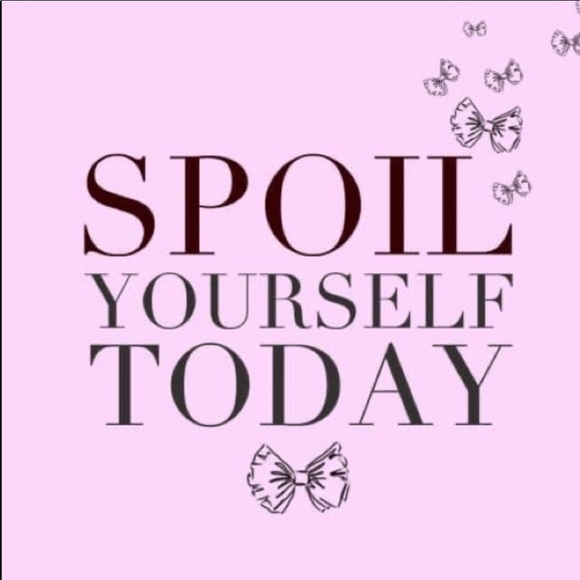 Hair accessory bundle🥰🥰 - Picture 8 of 8